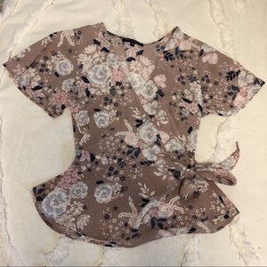 NWOT ✨ One Clothing Floral Wrap Top